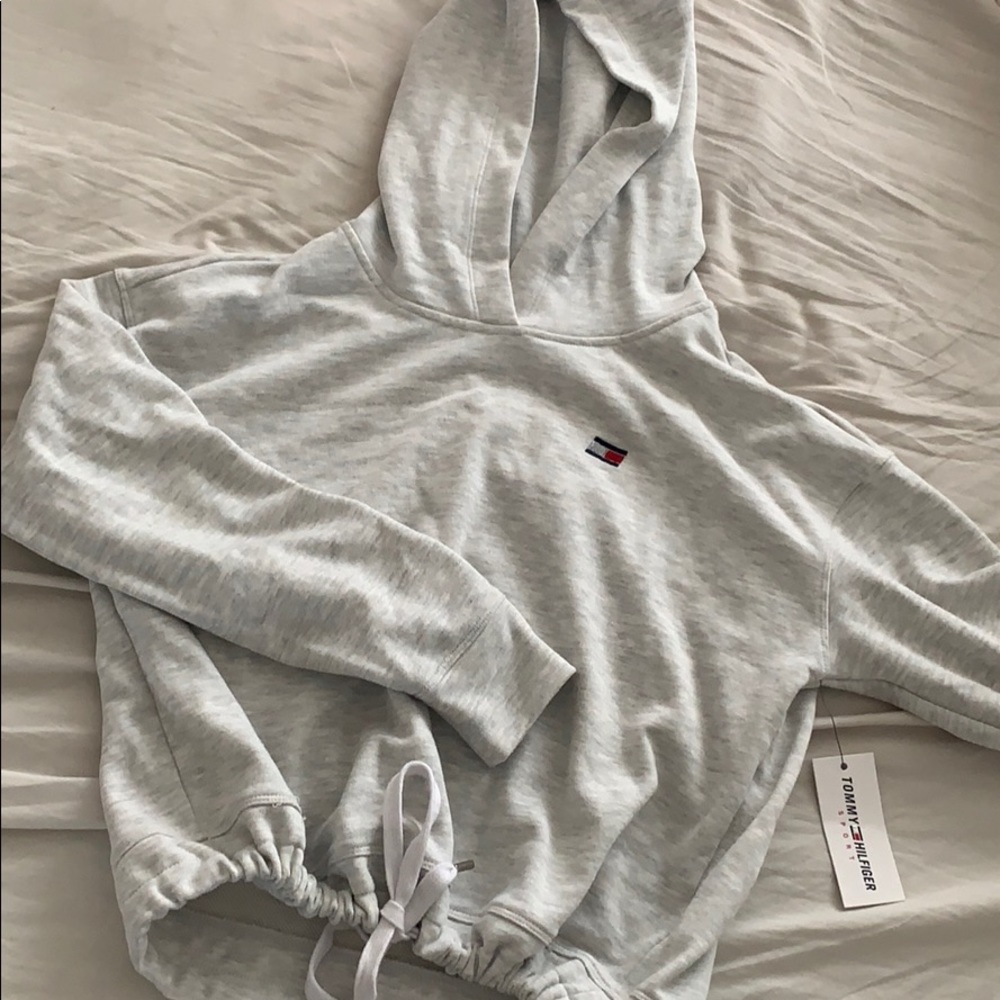 Tommy Hilfiger Scrunched Crop Hoodie